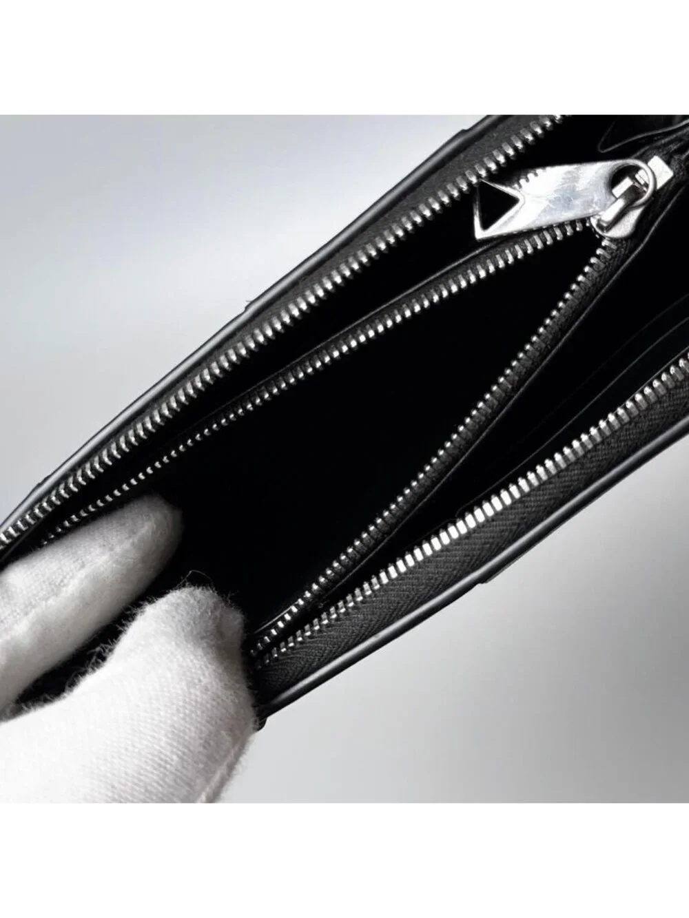 Bottega Veneta Cassette Zip Around Wallet Black